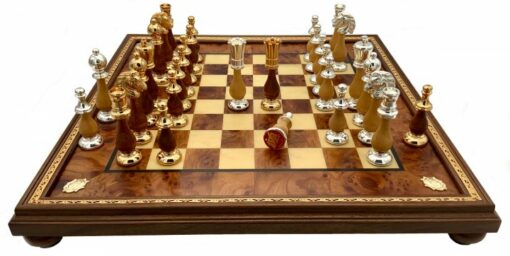 Jeu d'Échecs Grand Oriental - Échiquier en Bois de Bruyère et Bois d'Orme & Pièces en bois et laiton massif
